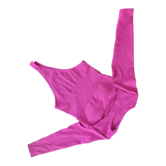 Magenta Long Sleeve Bodysuit – Size Large, Padded Cups, Stretch Fit, No Tags - Picture 1 of 7